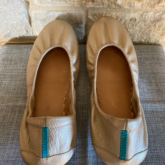 Tieks flats - Picture 4 of 8